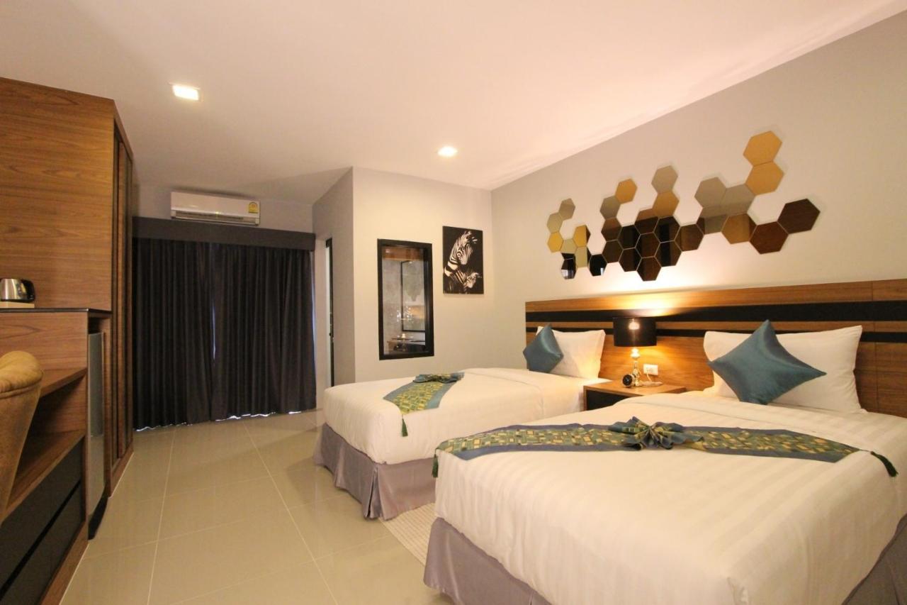 The Leisure Hotel Bang Bo Exterior photo